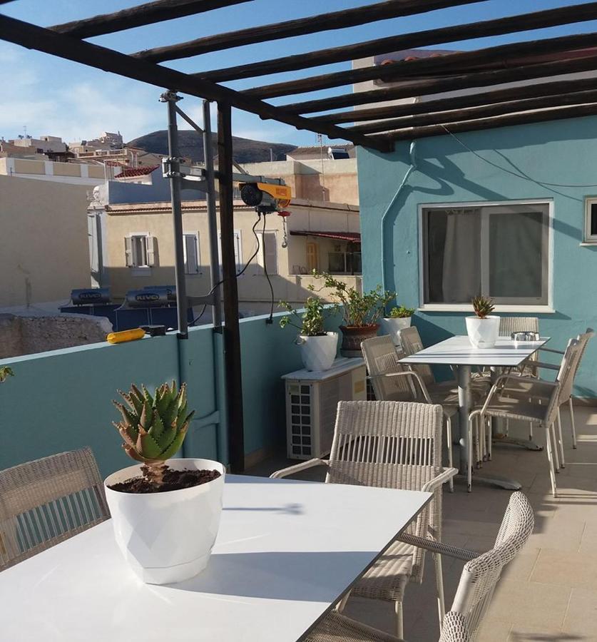 Oikeion Aparthotel Ermoupoli Exterior photo